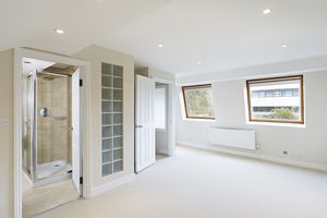 Photo 10- click for photo gallery